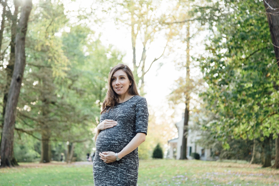 longwood-gardens-maternity-pictures-chester-county-pa_0004