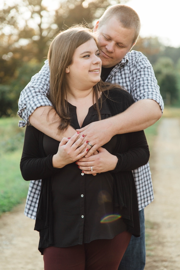 barnards-orchard-chester-county-pa-couple-pictures_0012