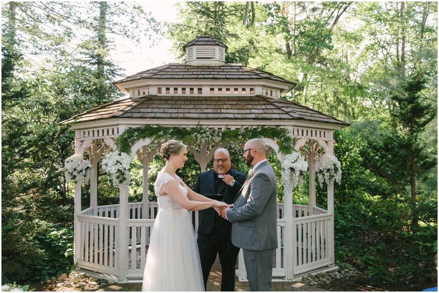exchange of vows at meredith manor